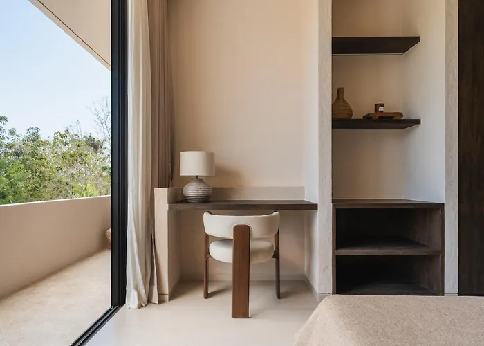 Pala House 2 *