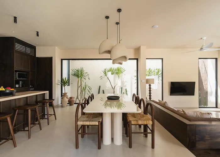 Pala House 2 *